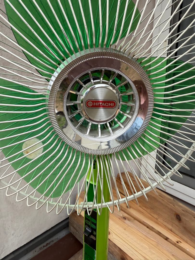昭和レトロ 大型扇風機 アンティーク　日立 当時物 1970年代 　動作良好