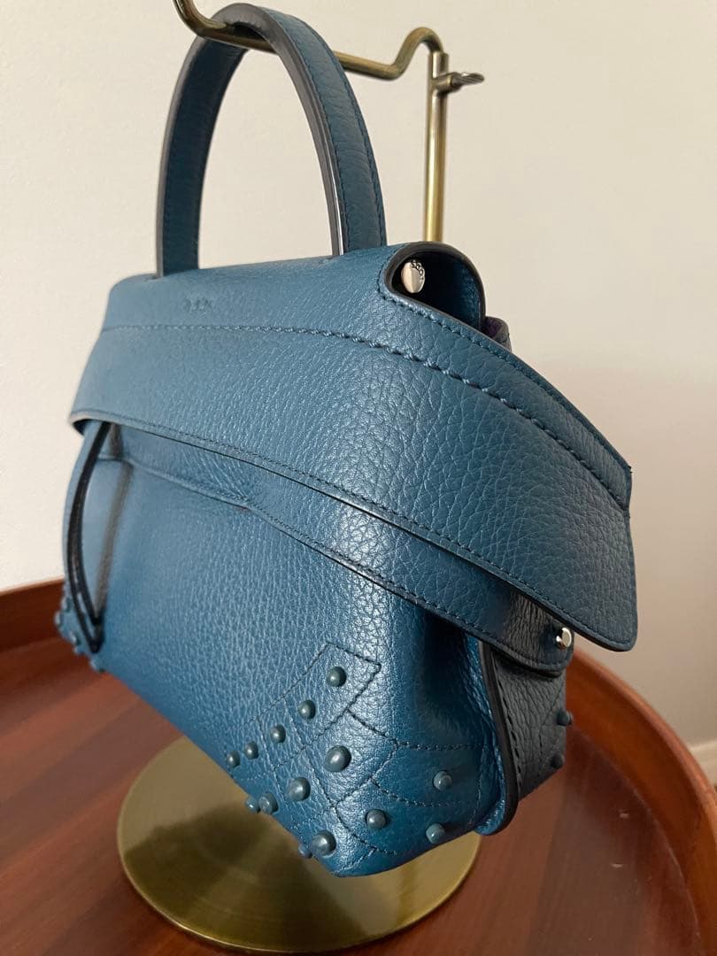 【極美品】TOD’S トッズ　ウェーブ　ハンドバッグ