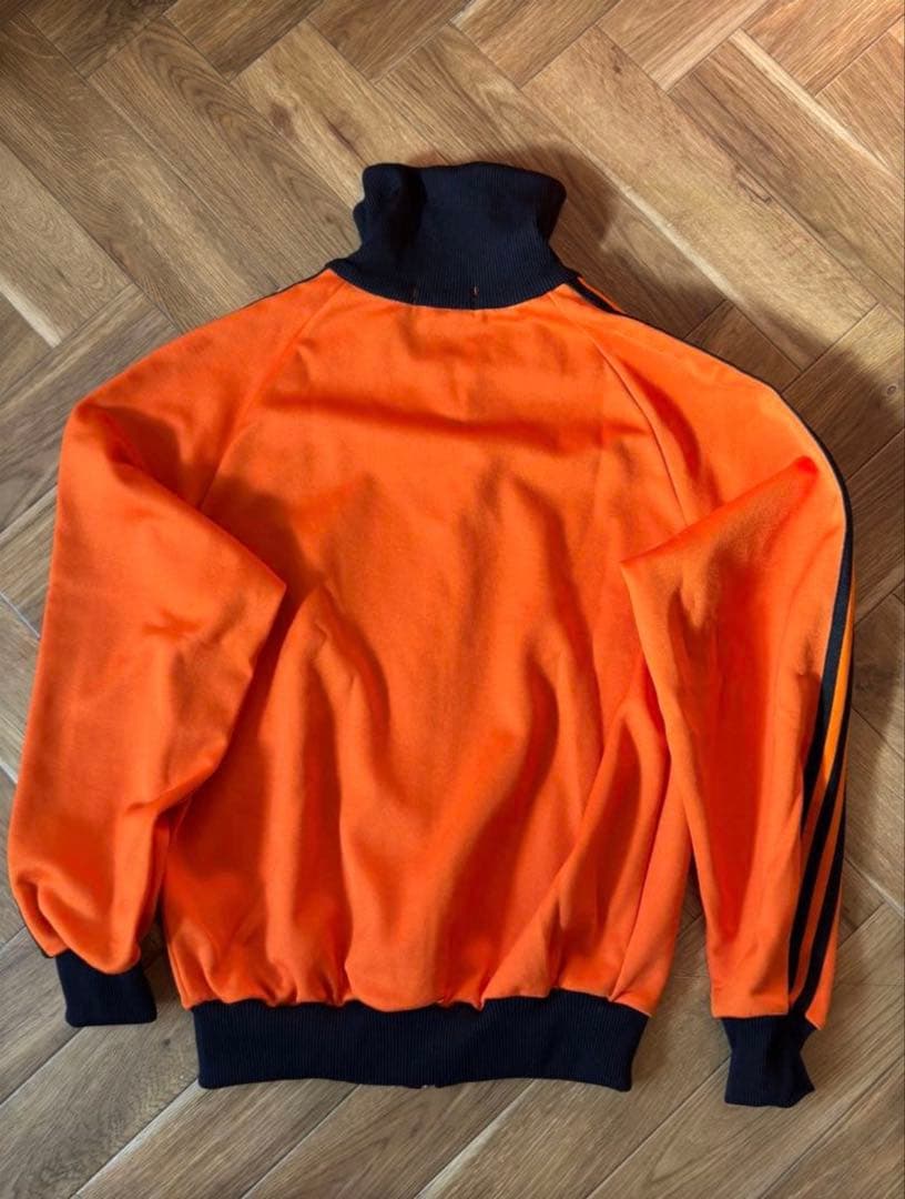 adidas トラックジャケット3号