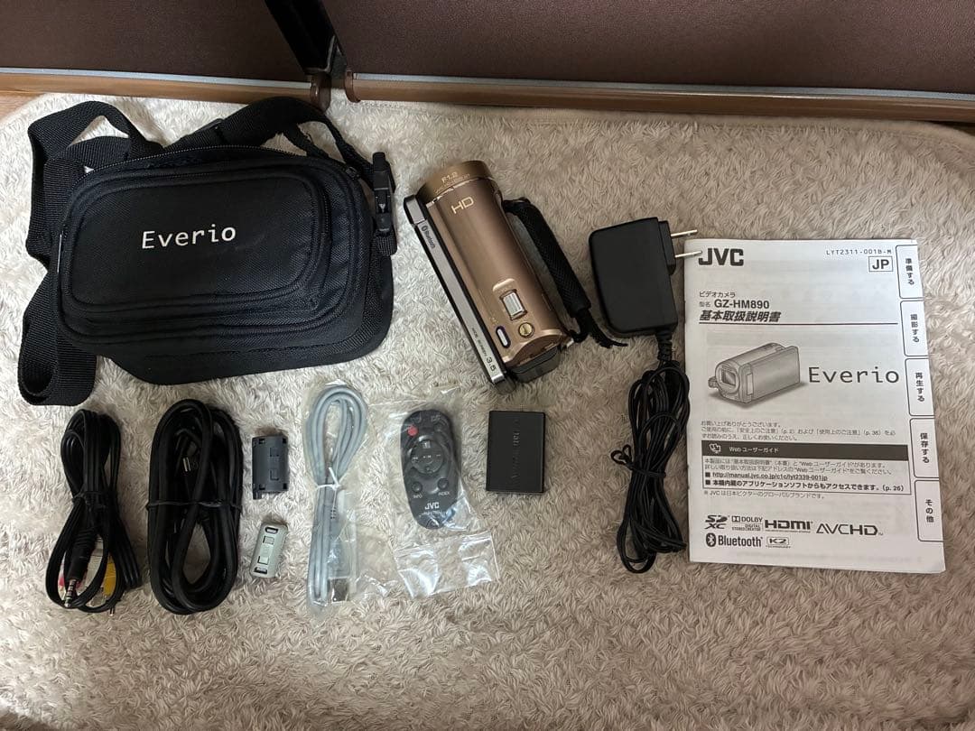 JVC Everio ビデオカメラ F1.2動作確認済