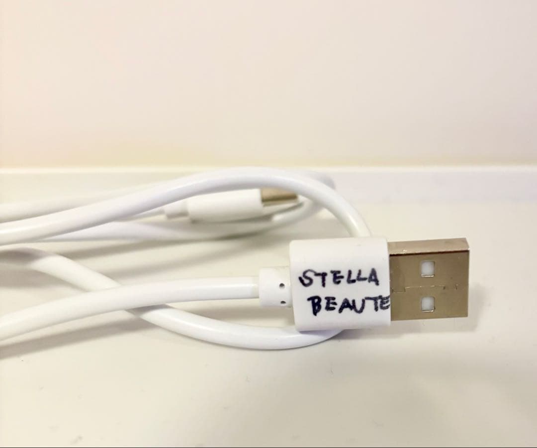 STELLA BEAUTE（ステラボーテ）レーザー&EMSリフトブラシ