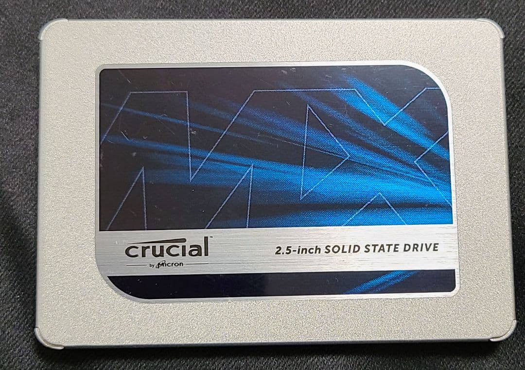 crucial MX500 2.5-inch SSD 2000GB（ジャンク）