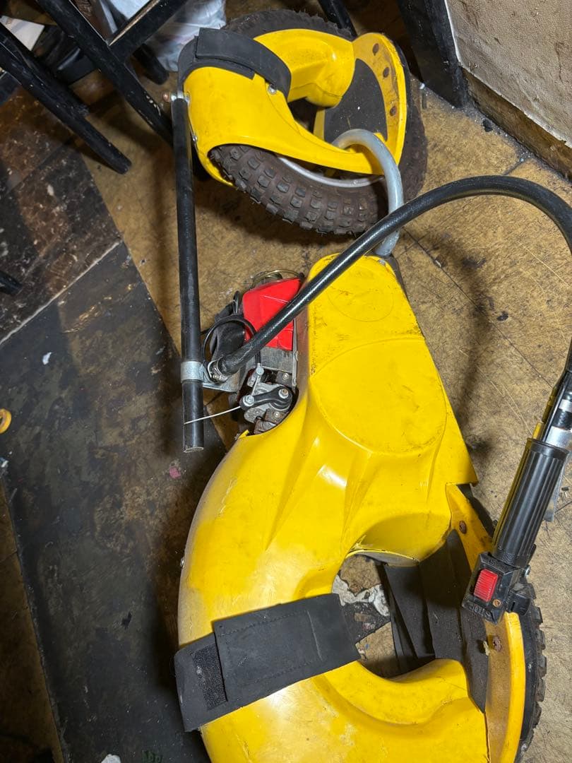 スケボー　エンジン　バイク　スケートボード　G-WHEEL スタンドバイク