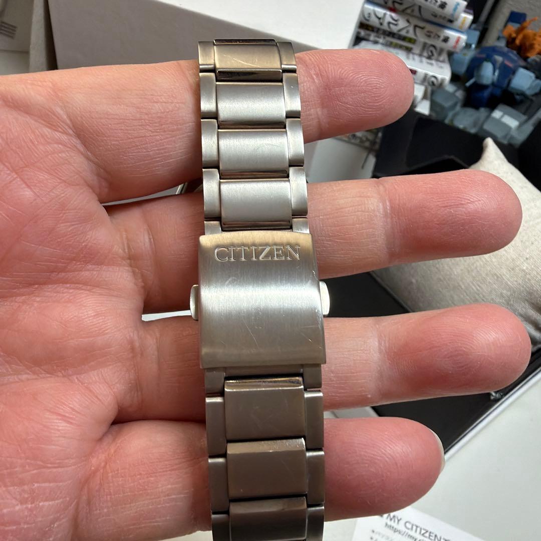 CITIZEN ATTEZA CB1120-50G チタン　エコドライブ