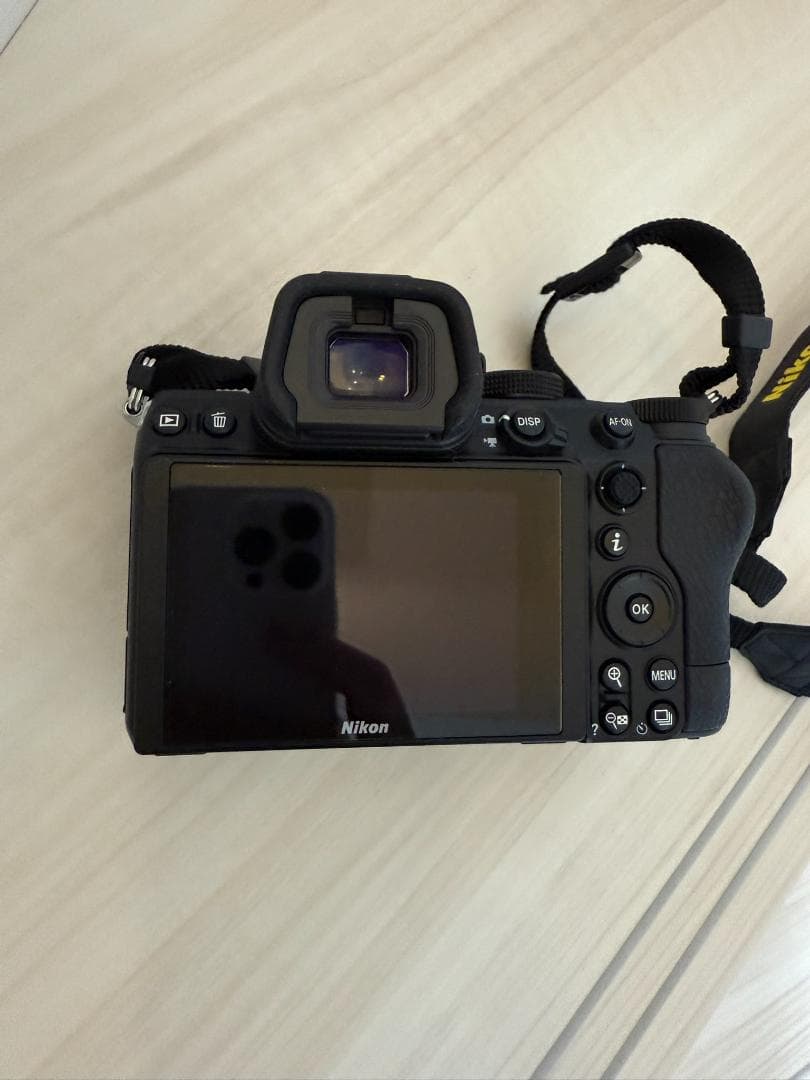 Nikon Z 5 ミラーレス一眼カメラ 本体