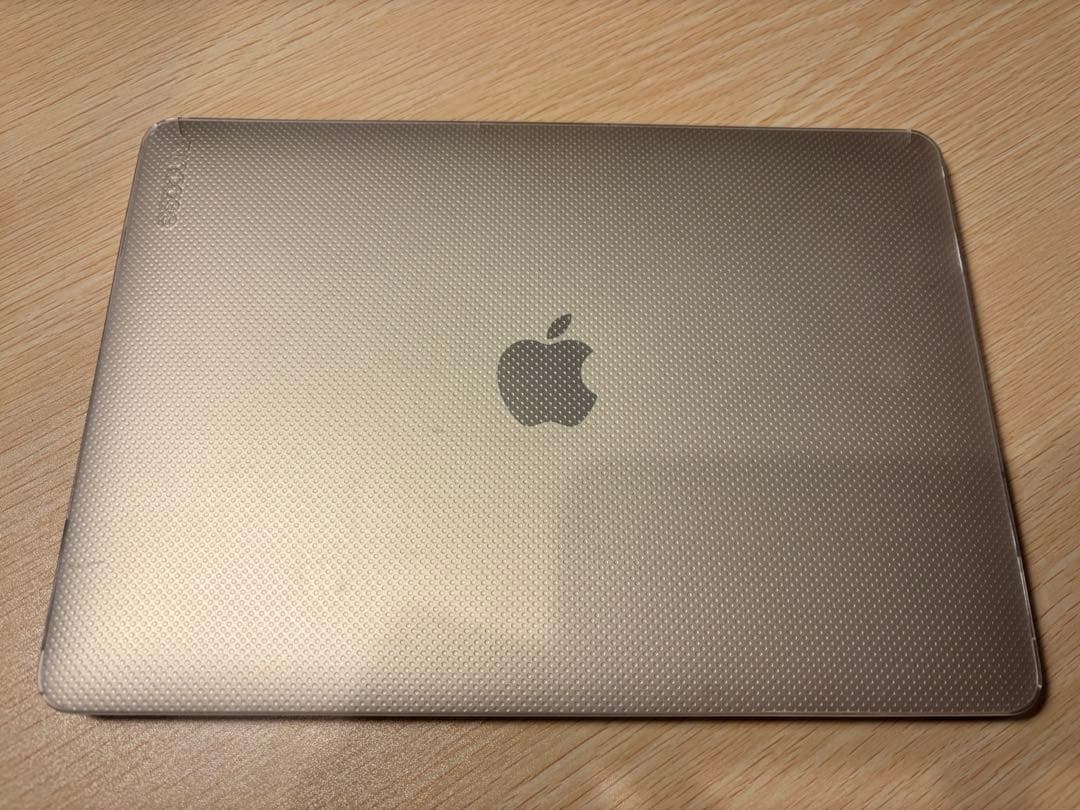 MacBook8.1 13インチ （ゴールド）