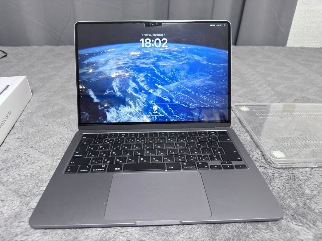 Apple MacBook Air 13.6インチ スペースグレー (M2)