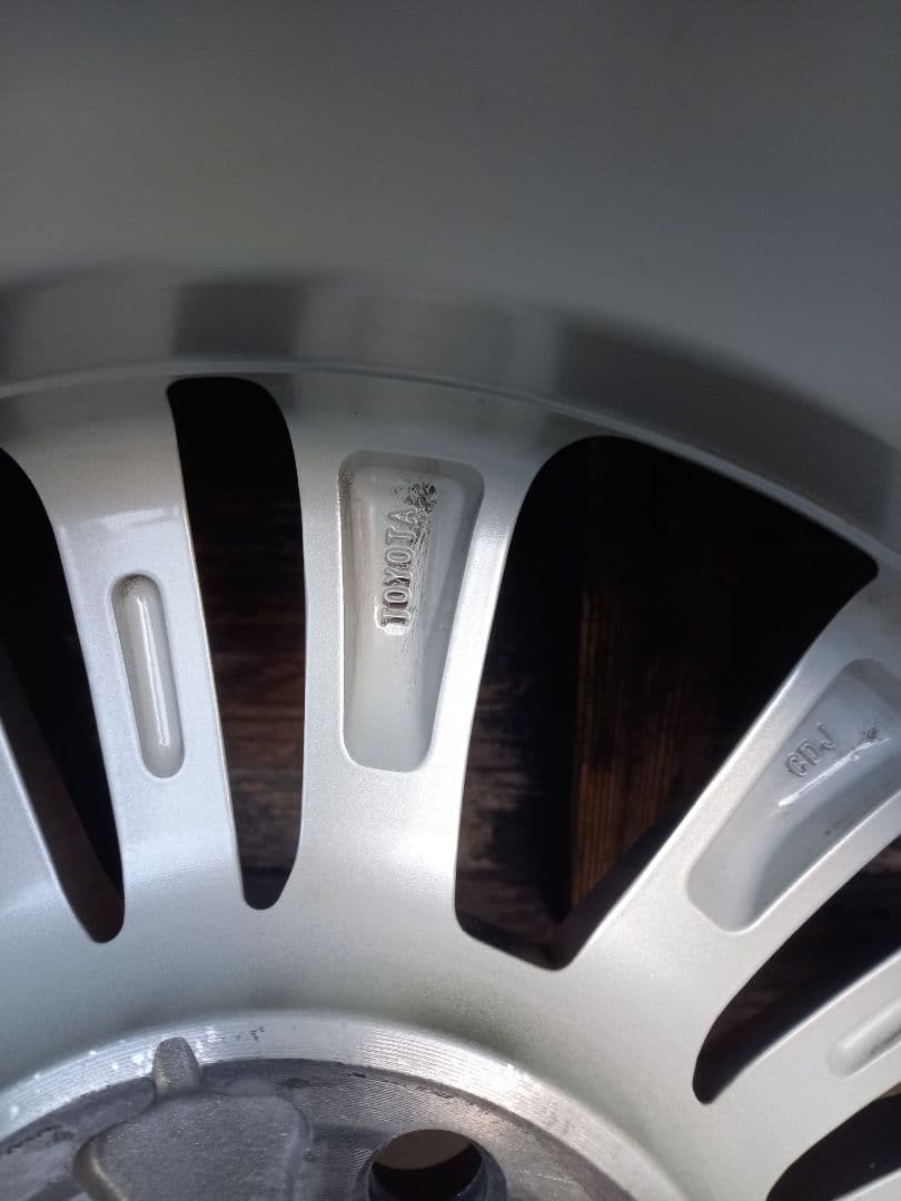 ゆきです！トヨタ 16インチ アルミホイールセット