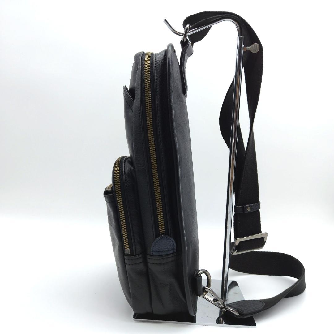 希少 ブラックレーベル クレストブリッジ ボディバッグ 斜め掛け 本革 肩掛け