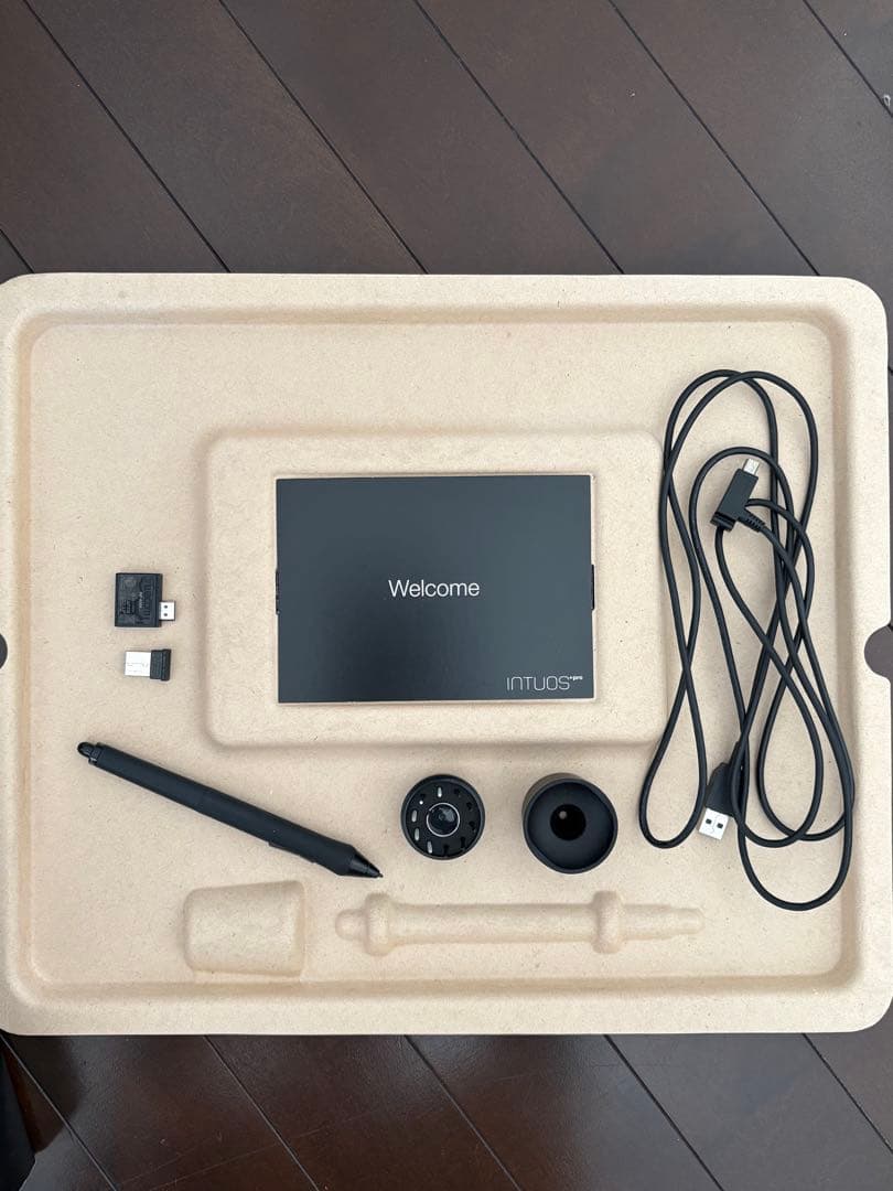 Wacom Intuos Pro A4 ペンタブレット 本体
