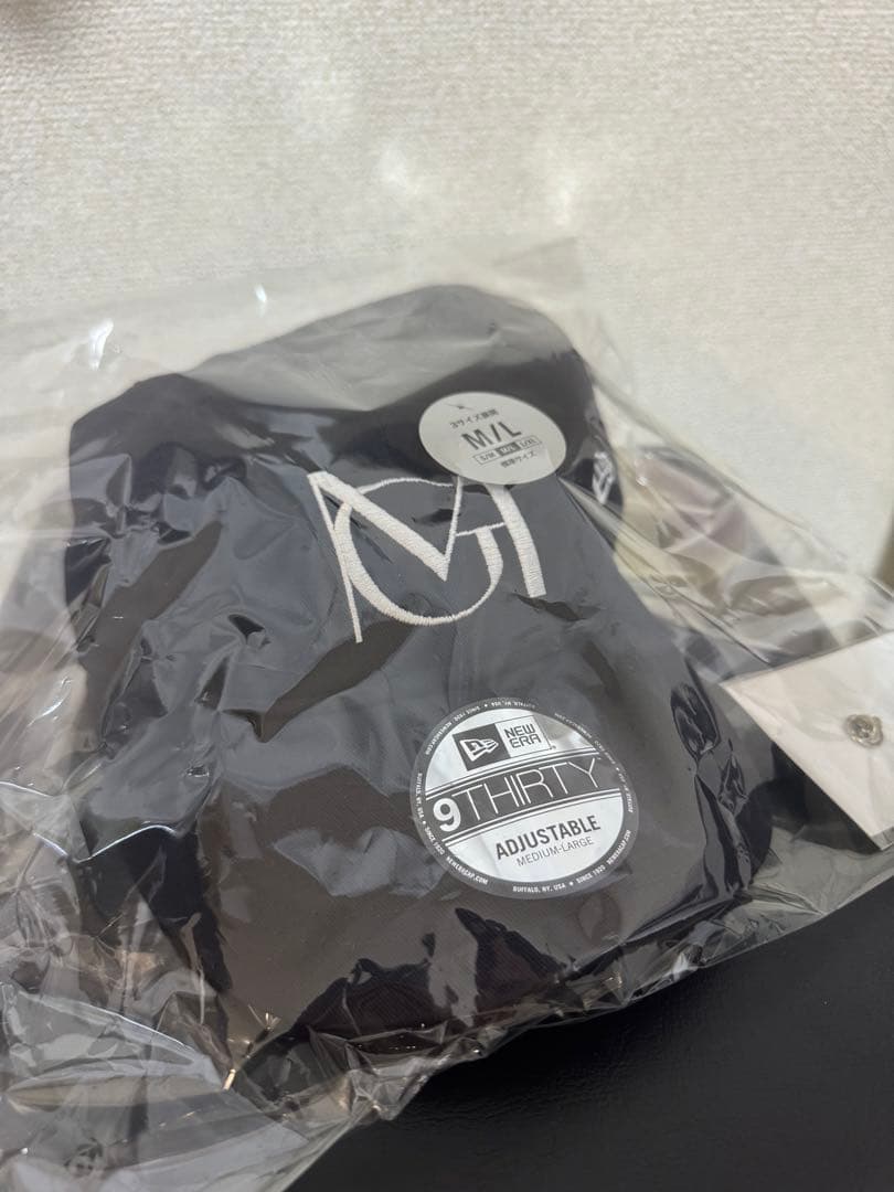 ミセスグリーンアップル NEWERA コラボキャップネイビー ピンズ付き