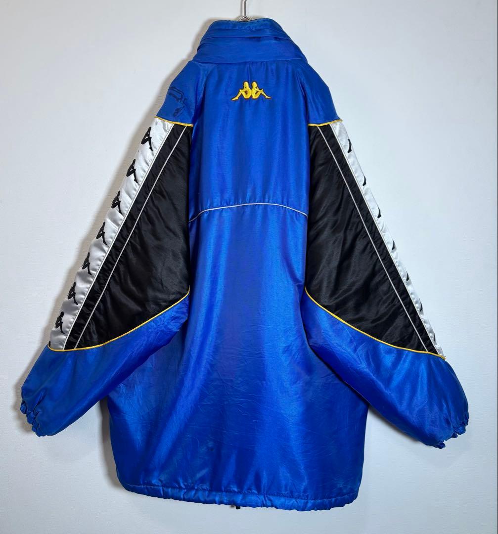 kappa カッパ JUVENTUS 刺繍ロゴ　中綿入り　ナイロンジャケット