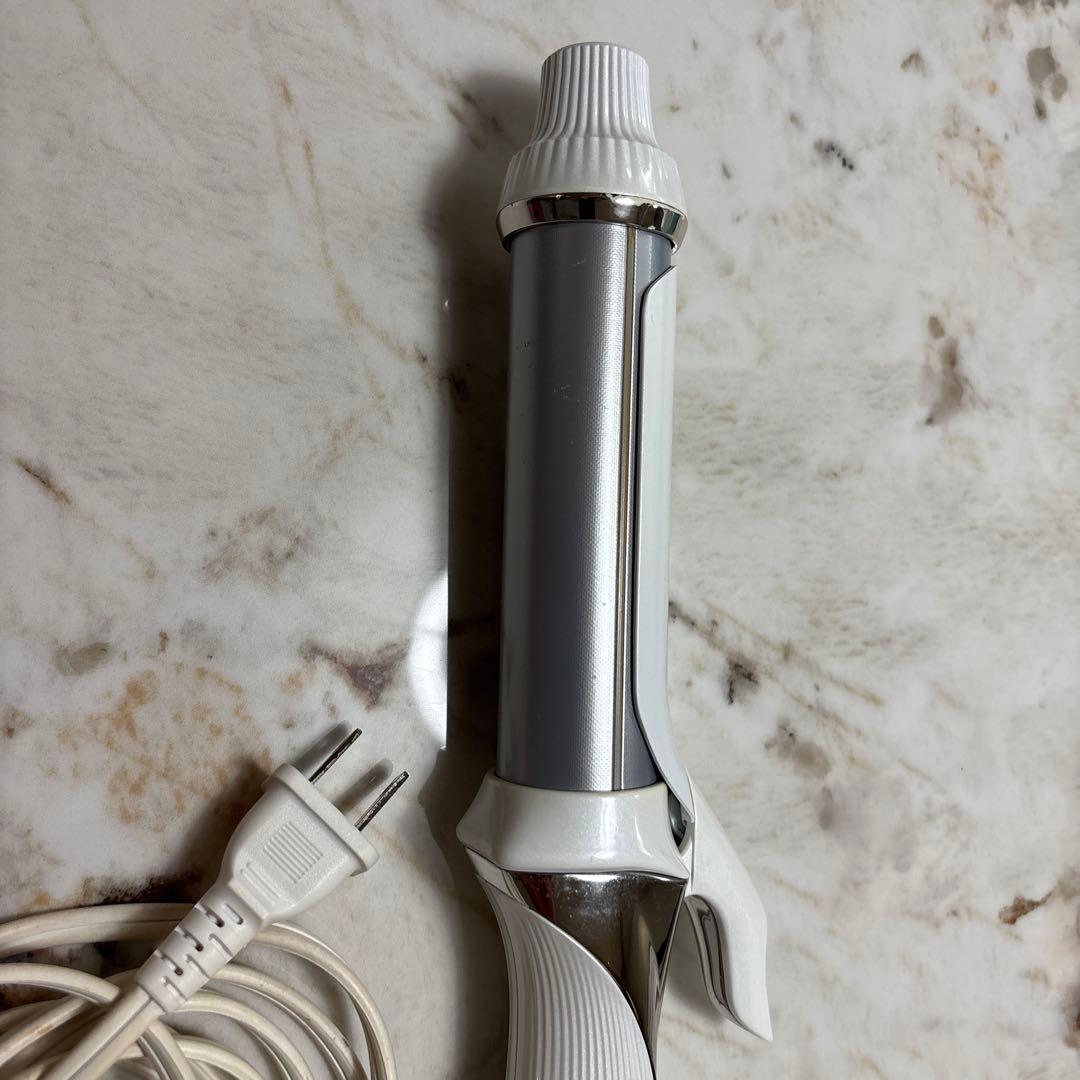 リファ　ビューテックカールアイロン32