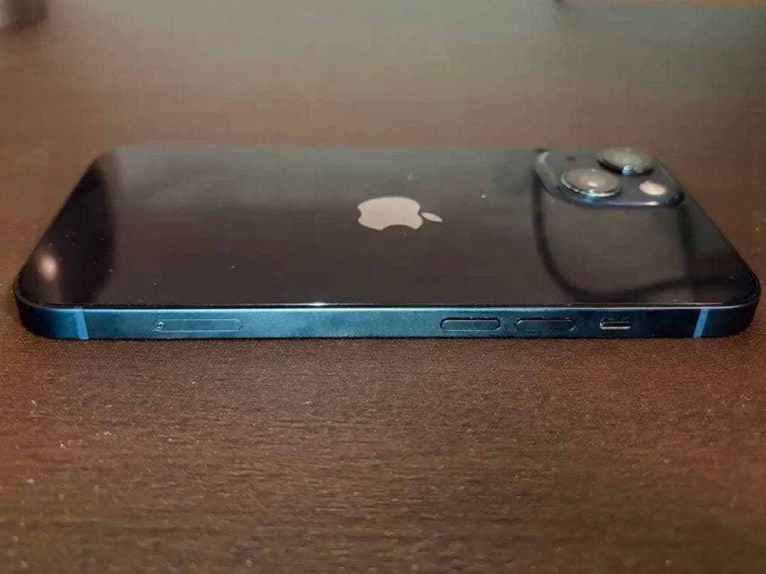 Apple iPhone 13 256GB ミッドナイト 本体　simフリー