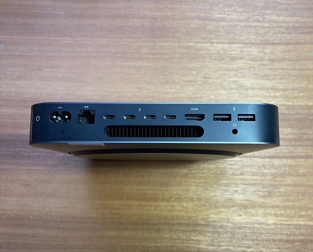 Macmini 2018 i7 メモリ32GB SSD512GB 初期化済