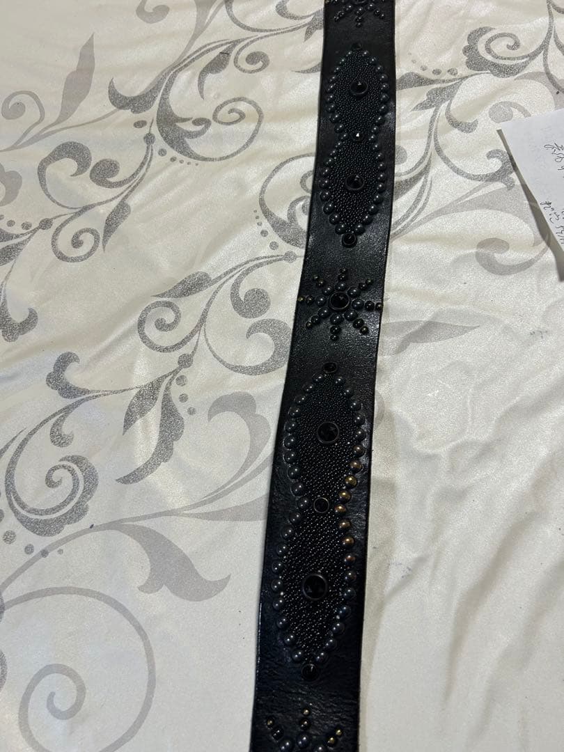 HTCスタッズ装飾 ブラックレザーベルト ヴンテージ品の為、傷汚れ有り