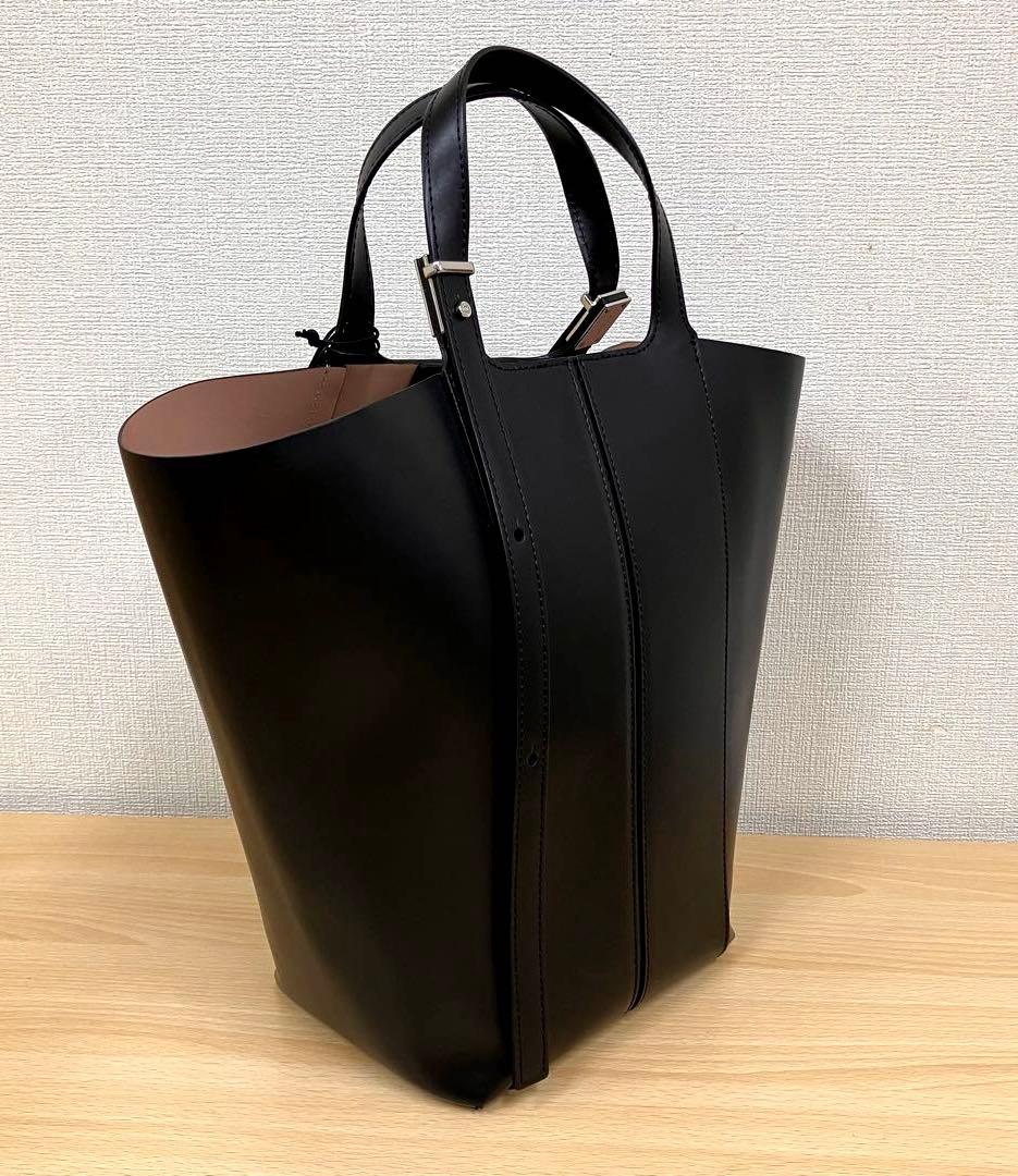 新品タグ付ジャンニキアリーニ◆本革トートバッグ大きめ希少サイズ黒6万イタリア製