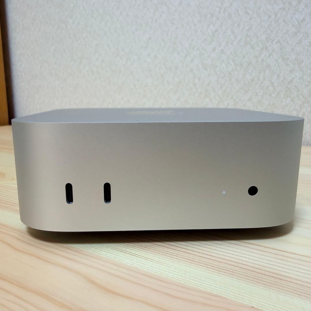M4 Mac mini 16GBメモリ　256GB SSD
