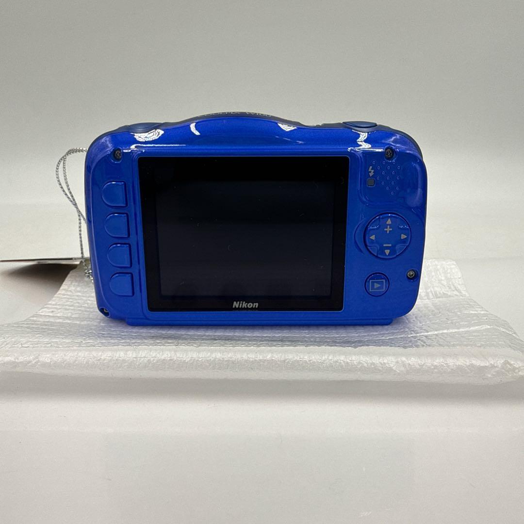 【新品未使用】Nikon COOLPIX W100 デジカメ 防水 耐衝撃