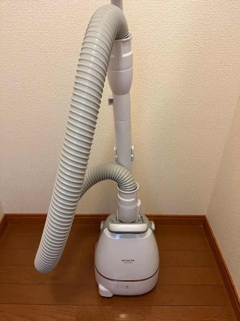 日立紙パック式掃除機 CV-KV70J