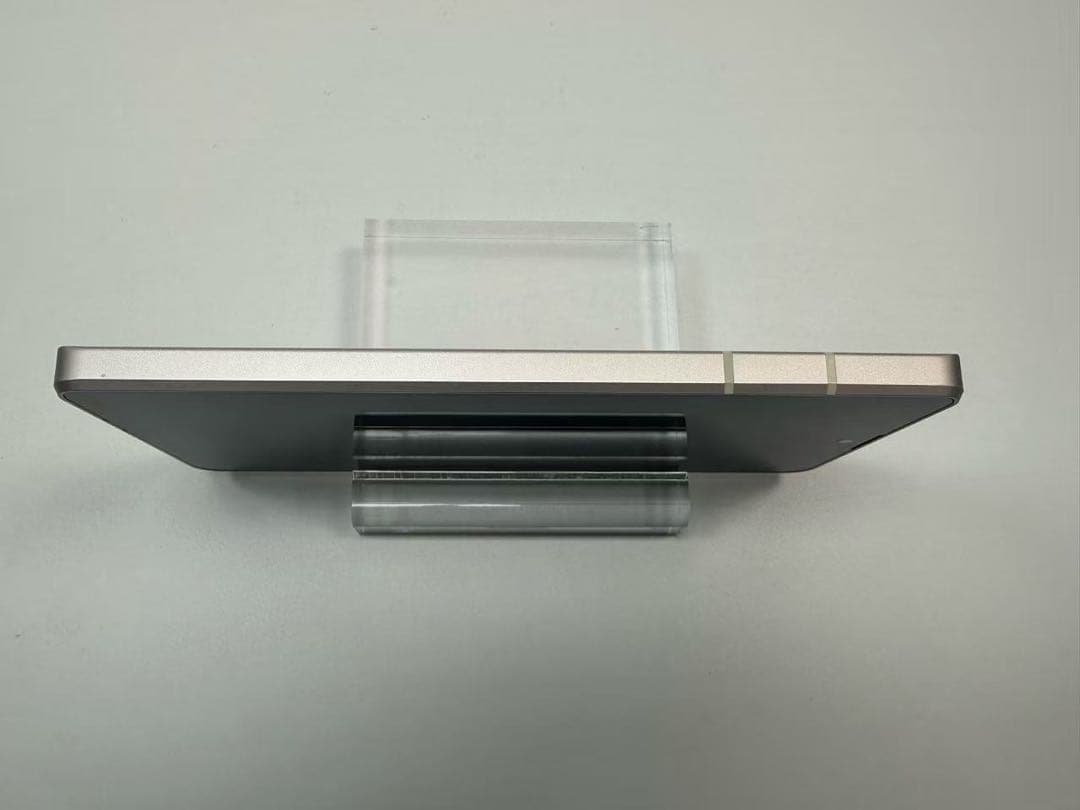 Aquos sense8 docomo 128GB ライトカッパー