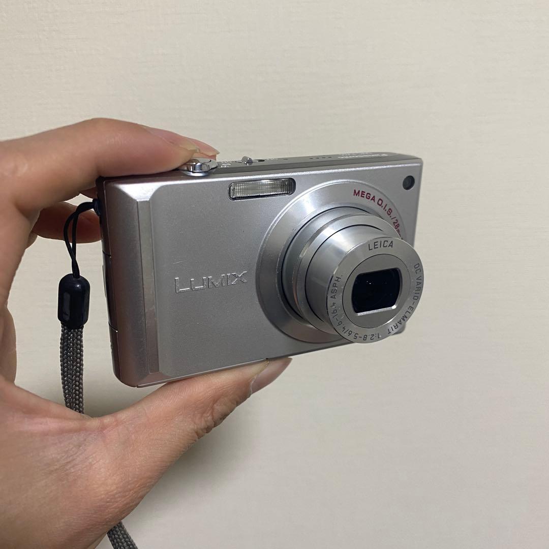 【動作良好】Panasonic DMC-FX55 CCD 810万画素付属品付き