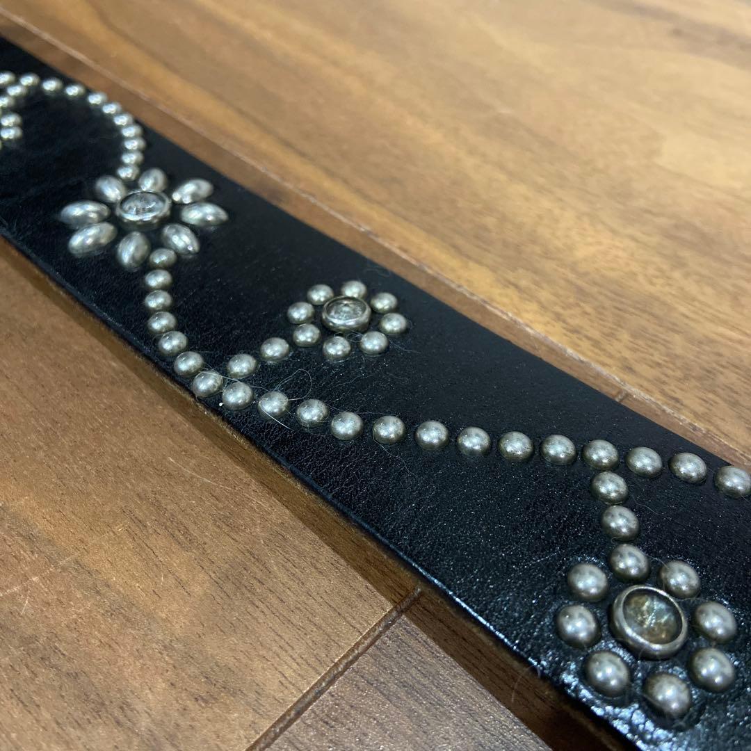 HTC フラワースタッズ クリアストーン ブラックレザーベルト 34inch