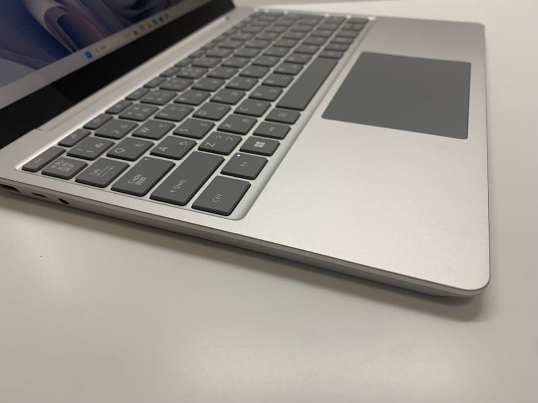 美品 Surface Laptop Go3 Core i5 8GB 256GB