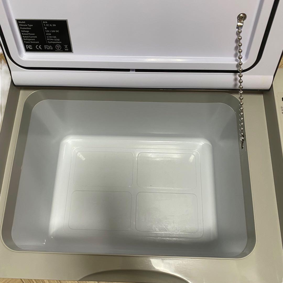 【良品】ポータブル冷蔵庫 車載冷蔵庫 F40C4TMP B22 22L