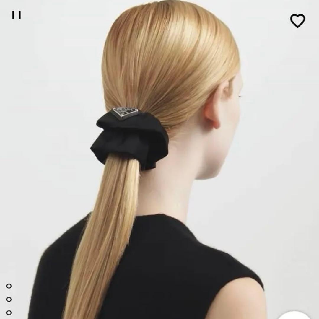 【新品/未使用】【ラッピング】PRADA Re-Nylon シュシュ ブラック