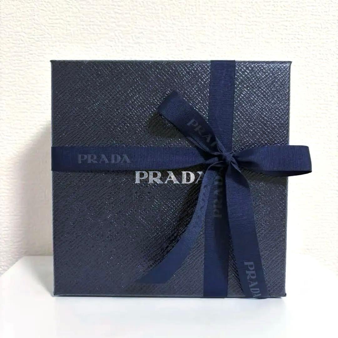 【新品/未使用】【ラッピング】PRADA Re-Nylon シュシュ ブラック