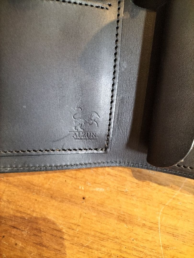 未使用品　アルズニ　パイソン　二つ折り財布　ウォレット　タイガーアイ