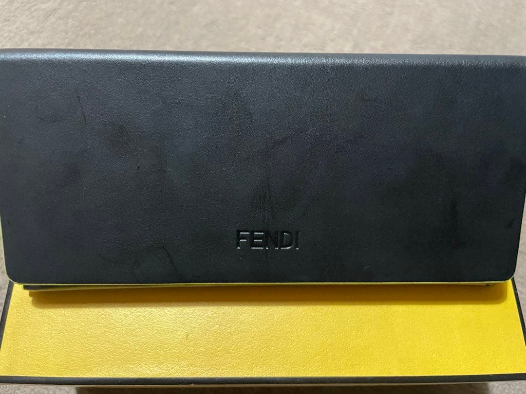 鞠*山様 FENDI サングラス