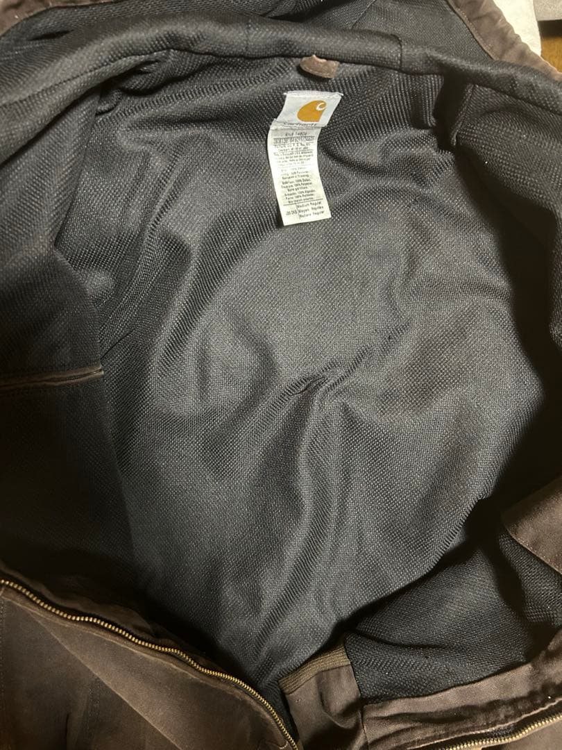 Carhartt カーハートアクティブジャケット　ダークブラウン(DKB)