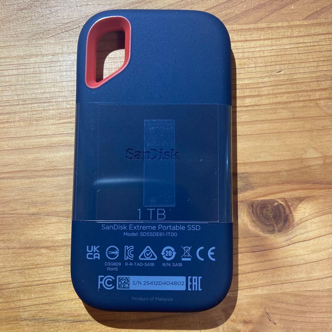 SandiskポータブルSSD 1TB SDSSDE61-1T00-GH25