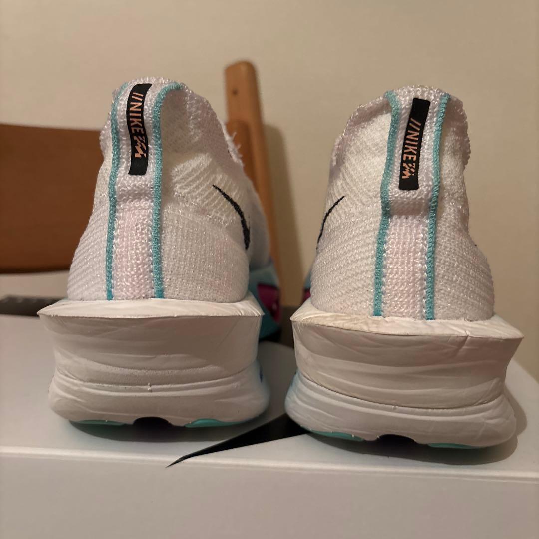 あおか　NIKE AIR ZOOM ALPHAFLY NEXT%3人気色