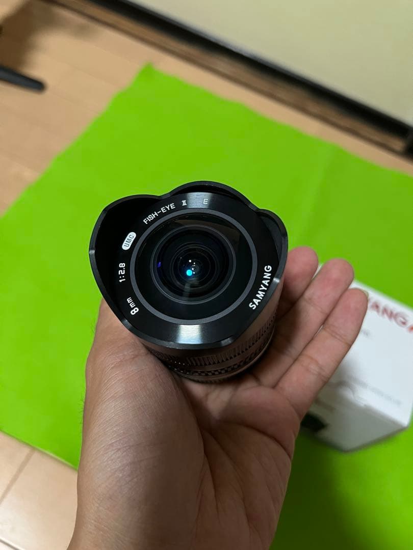 SAMYANG F2.8/8mm 魚眼レンズ E mount