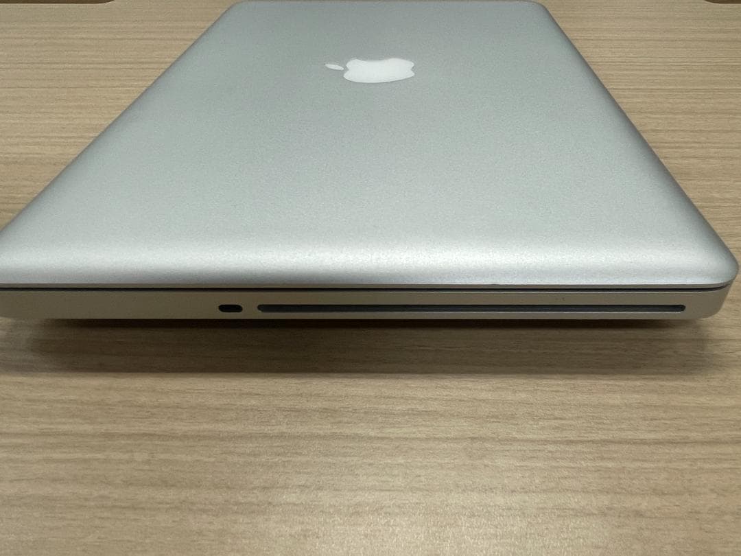 【わけあり】MacBook Pro 2011 4GB 　500GB A1278