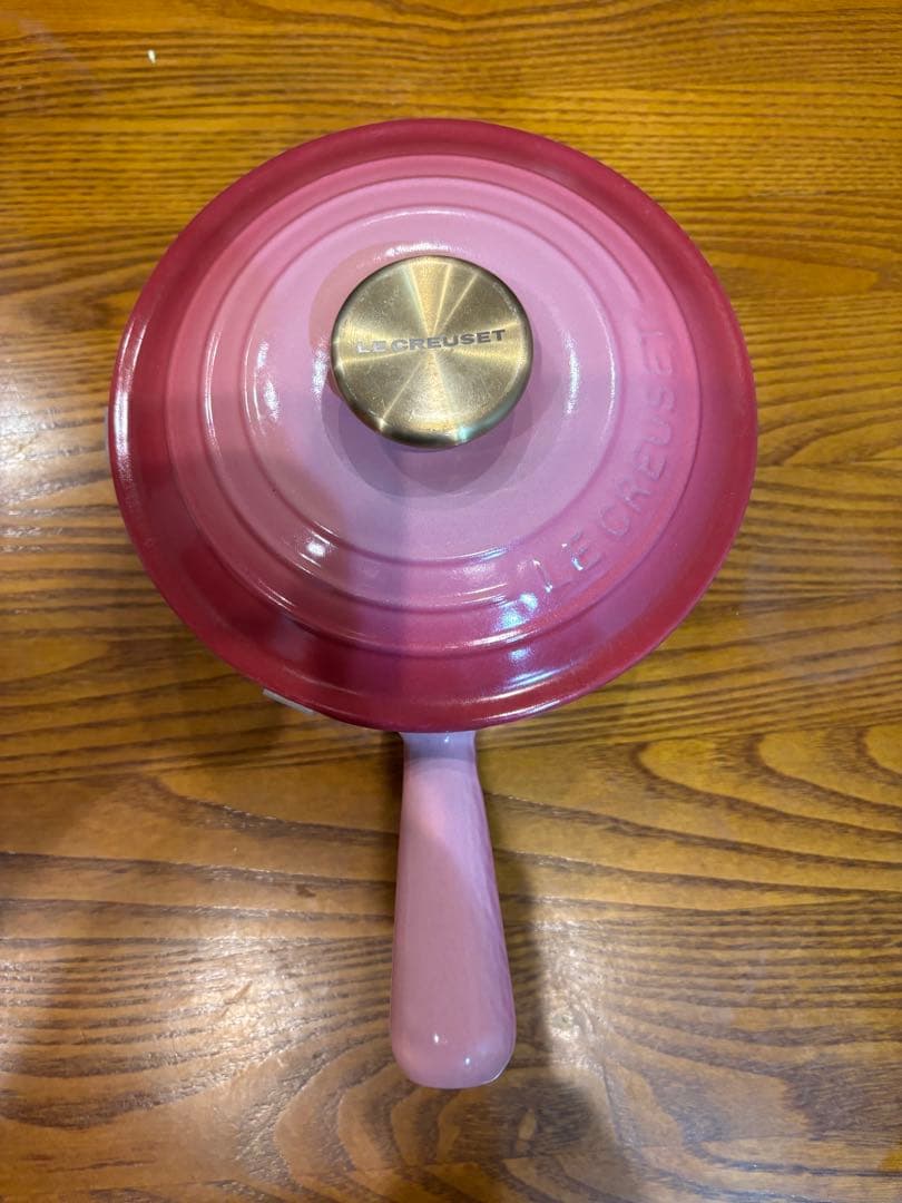 LE CREUSET ピンク 片手鍋　18㎝