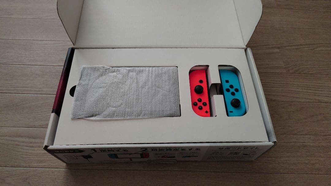 Nintendo Switch 本体+ SONY SD32GBカード