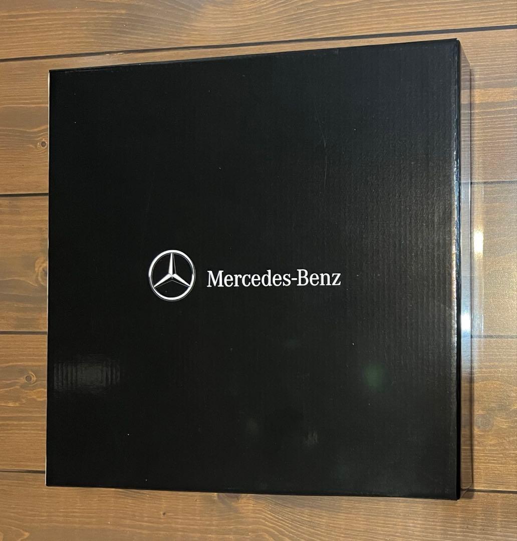 Mercedes-Benz アナログ時計 温湿度計付き おまけ付き