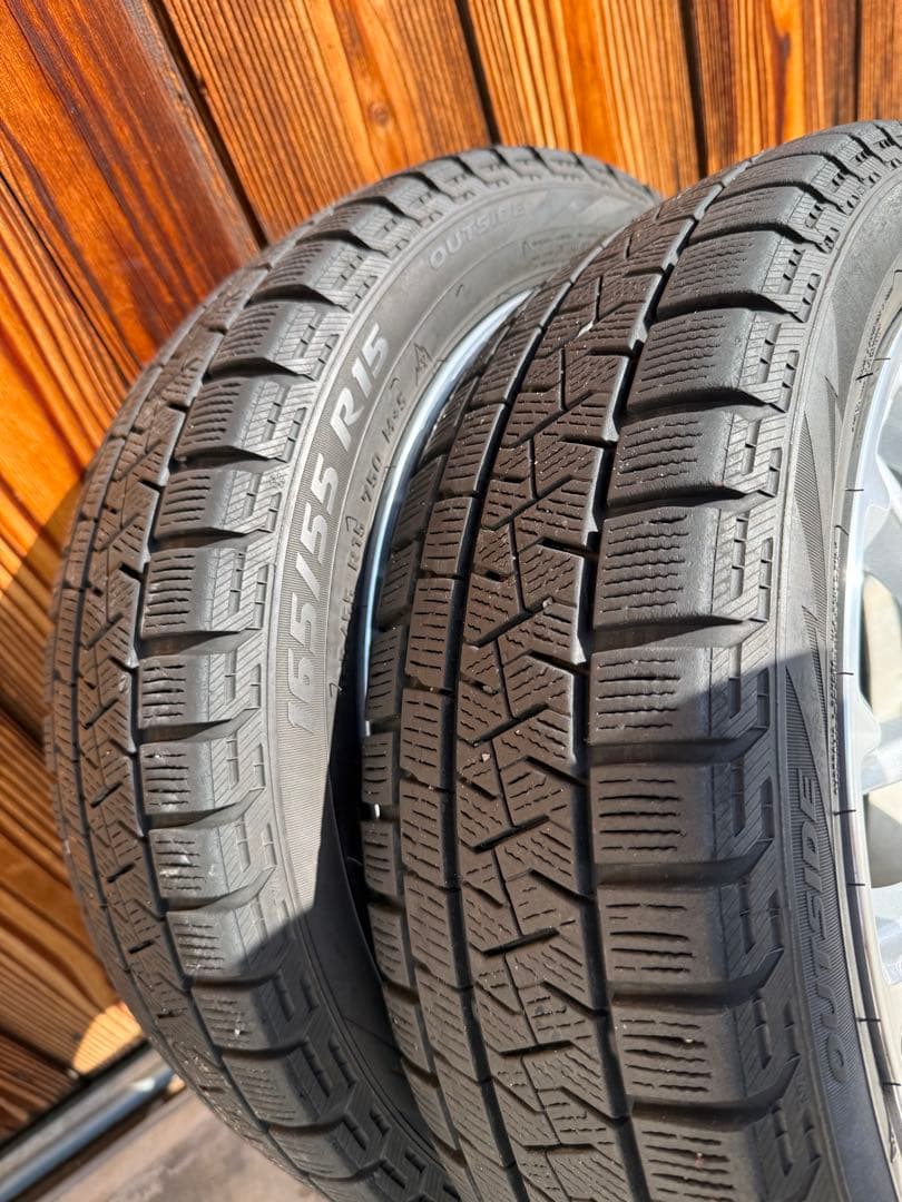 ホンダ 15インチ N-BOXスタッドレスタイヤセット