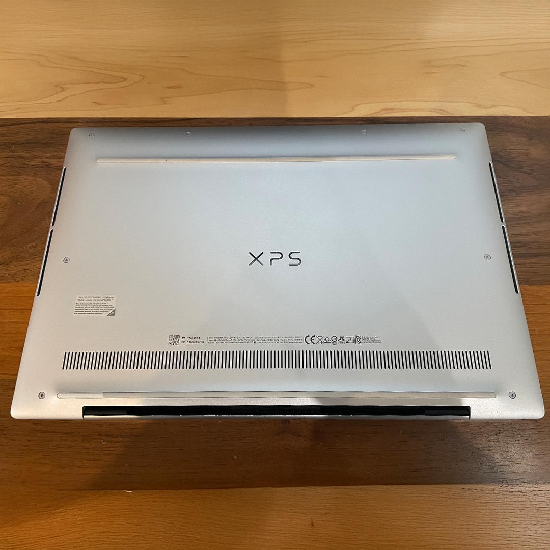XPS 13 9300 プラチナ 日本語キーボード