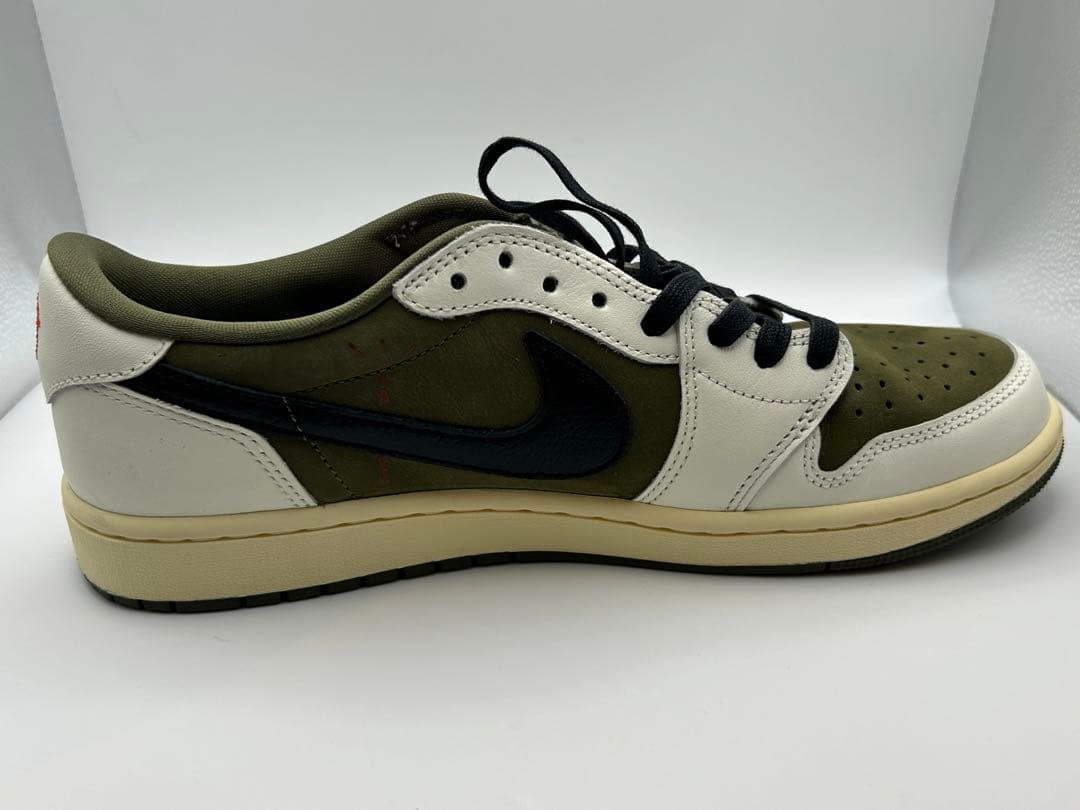 NIKE エア ジョーダン 1 LOW トラヴィススコット　コラボモデル