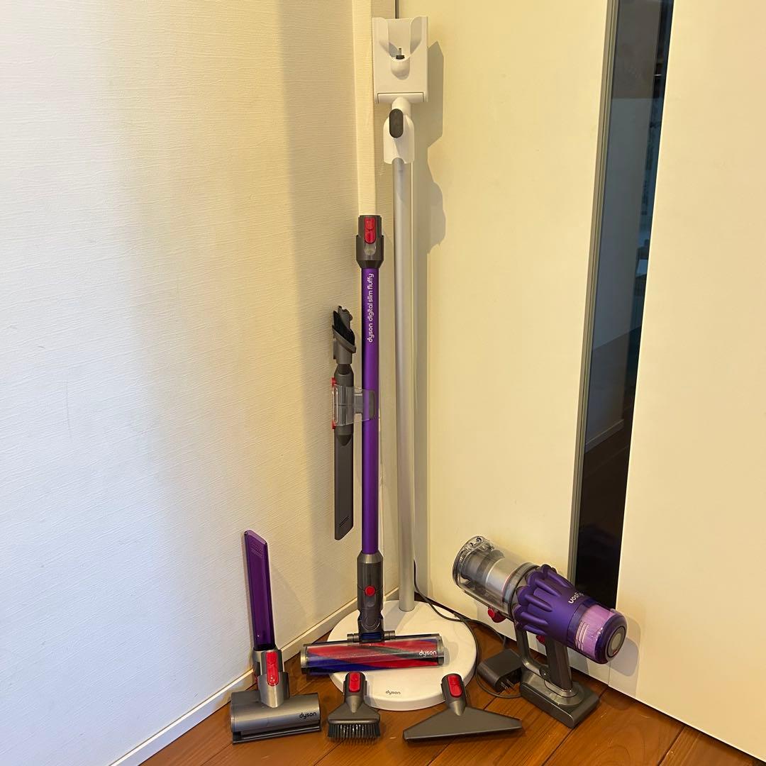dyson digital slim fluffy☆スタンド付☆バッテリー良好