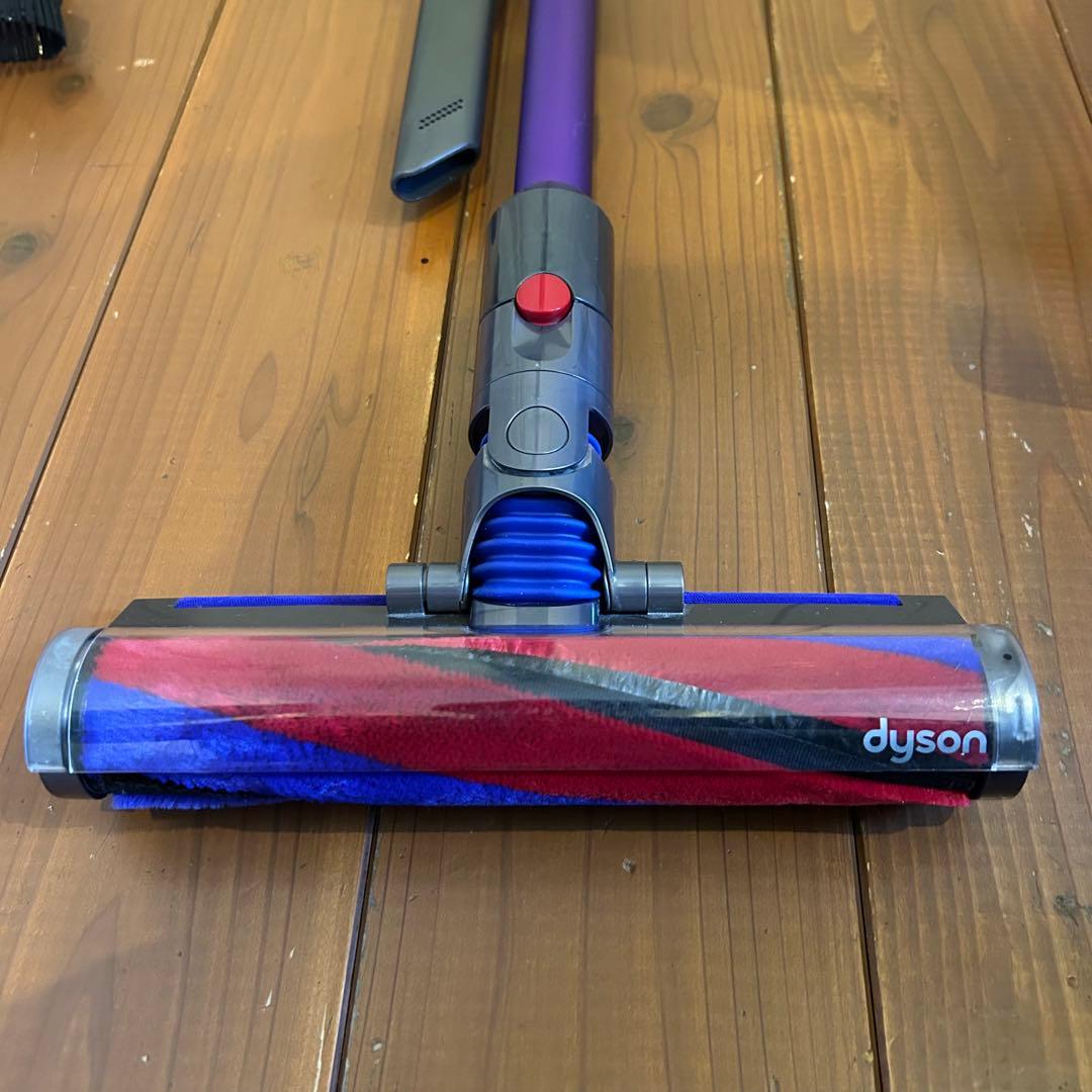 dyson digital slim fluffy☆スタンド付☆バッテリー良好