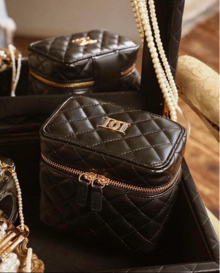 ダーリッチ　アタッシュケース　メイクブラシ　メイクポーチ　ノベルティ