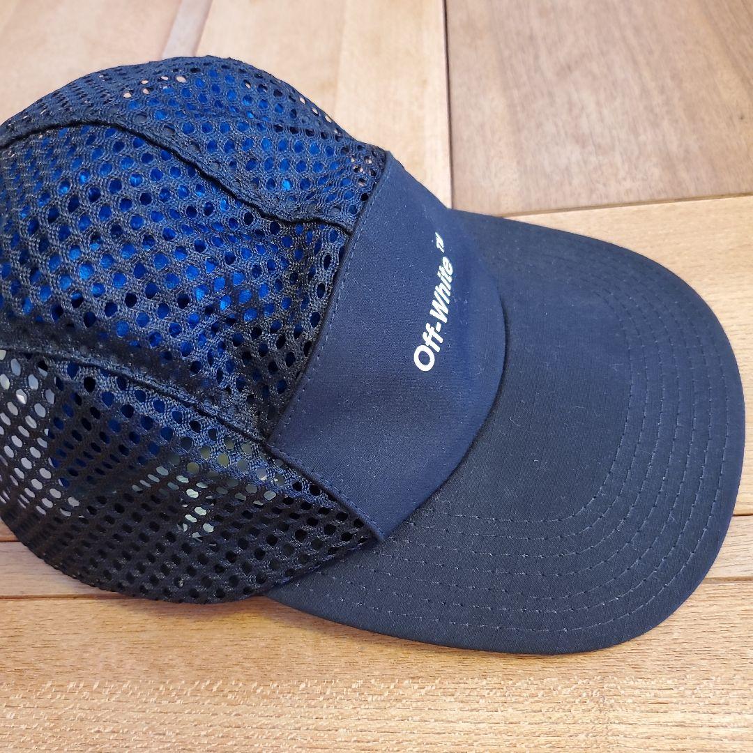 【新品未使用タグつき】off-white　メッシュ　キャップ　黒