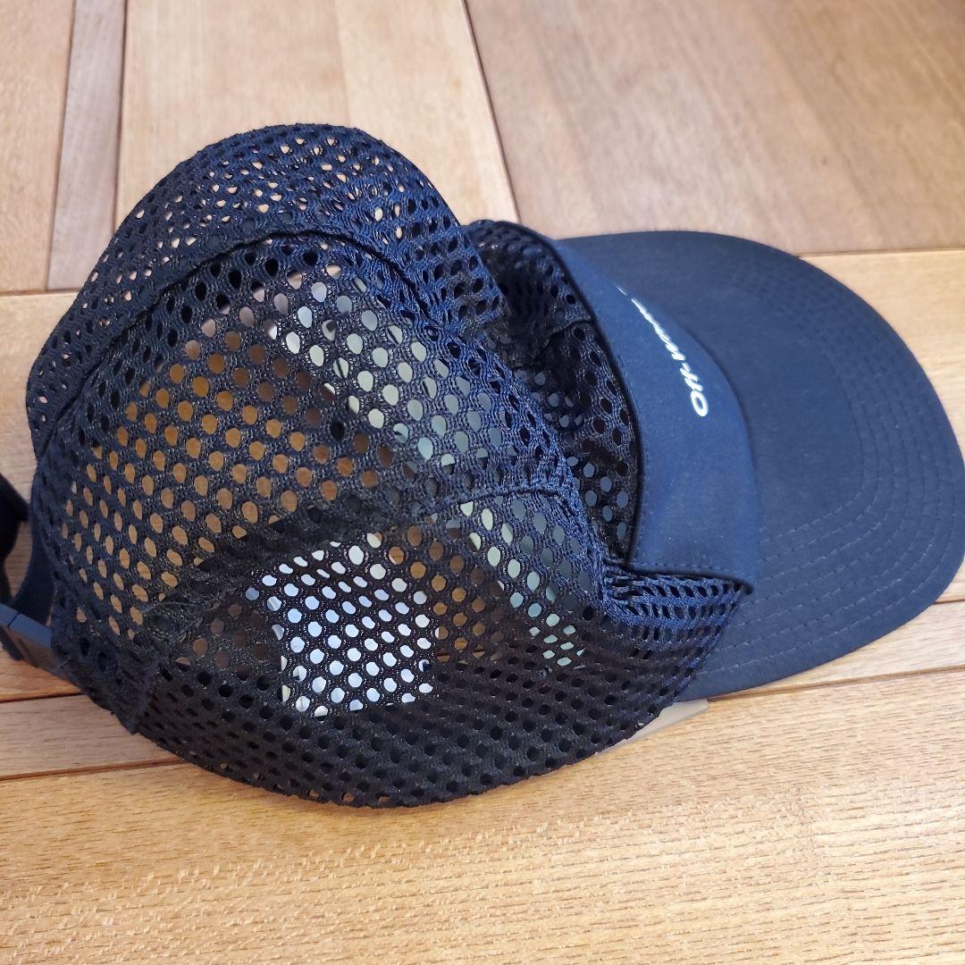 【新品未使用タグつき】off-white　メッシュ　キャップ　黒