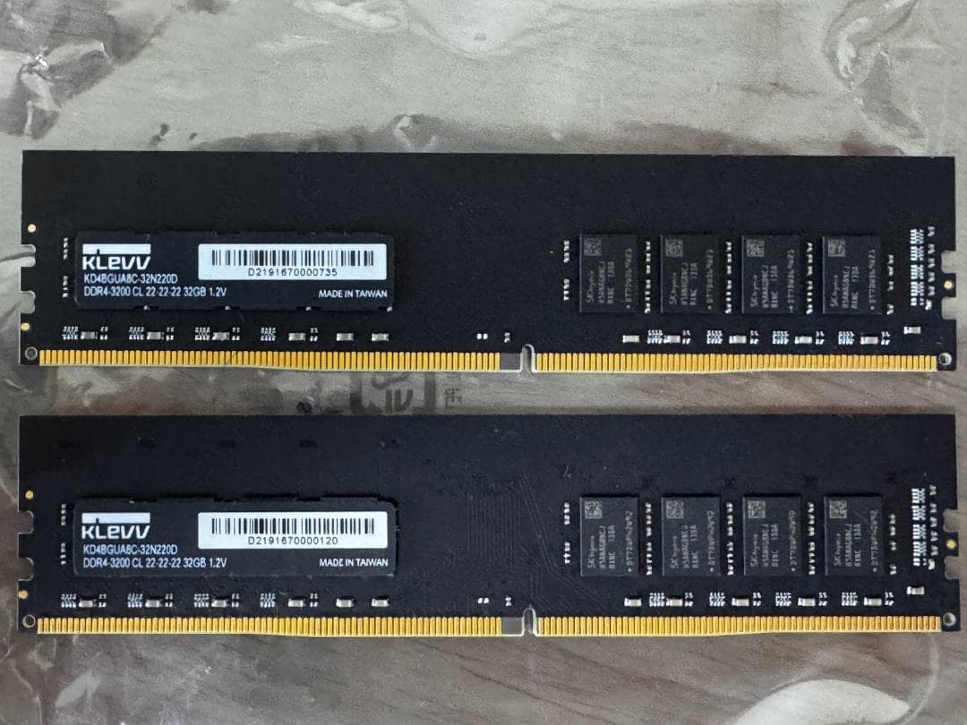 メモリー KLEVV DDR4 3200 64GB (32GB x 2)